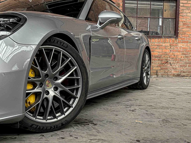 Porsche panamera turbo s e-hybrid 4.0 v8 sport-chrono (new-model) 2017 680pk (origineel-nl), pj-247-z - afbeelding 23 van  60