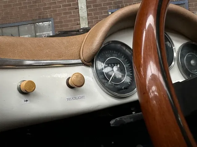 Porsche speedster 356 replica 33pk 1996 - afbeelding 32 van  49