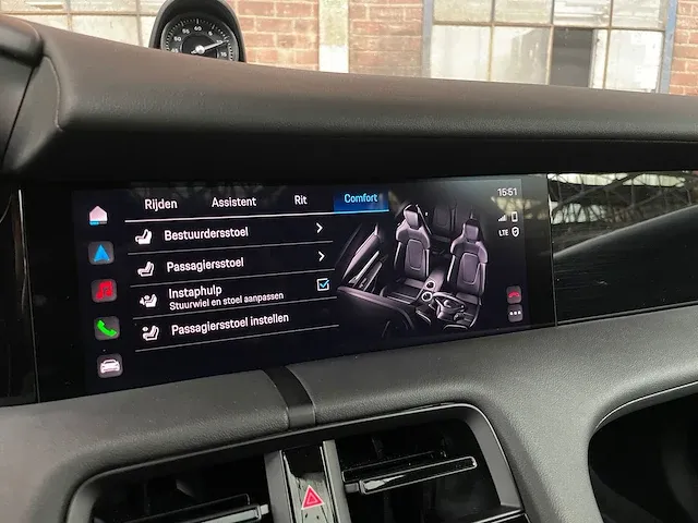 Porsche taycan 4 cross turismo performance sport-chrono 476pk 2023 -fabrieksgarantie- - afbeelding 31 van  57