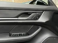 Porsche taycan 4 cross turismo performance sport-chrono 476pk 2023 -fabrieksgarantie- - afbeelding 38 van  57