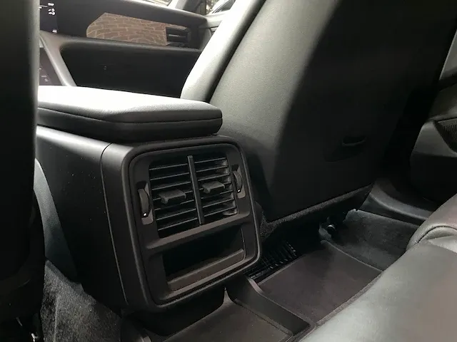 Porsche taycan 4 cross turismo performance sport-chrono 476pk 2023 -fabrieksgarantie- - afbeelding 47 van  57