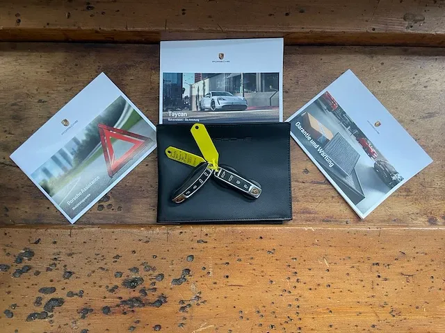 Porsche taycan 4 cross turismo performance sport-chrono 476pk 2023 -fabrieksgarantie- - afbeelding 53 van  57