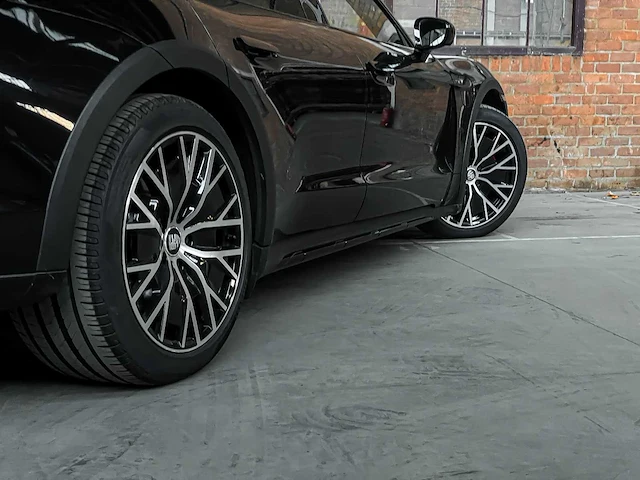 Porsche taycan 4s cross turismo (sport chrono) 93 kwh 571pk 2021 - afbeelding 6 van  45