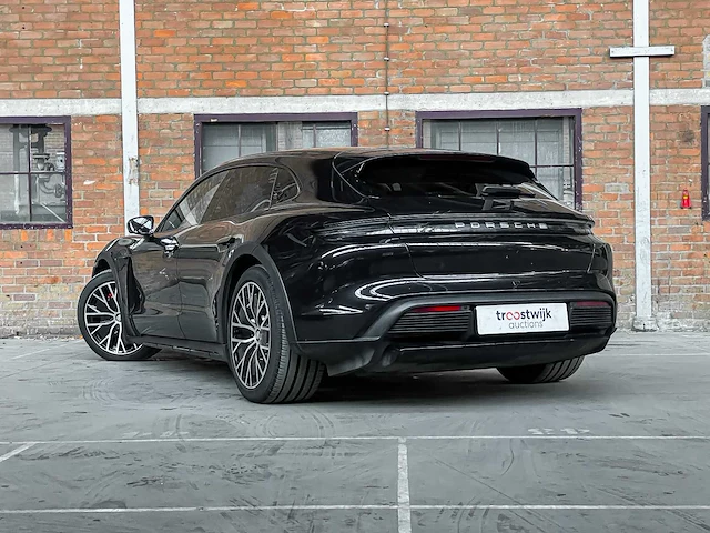 Porsche taycan 4s cross turismo (sport chrono) 93 kwh 571pk 2021 - afbeelding 11 van  45