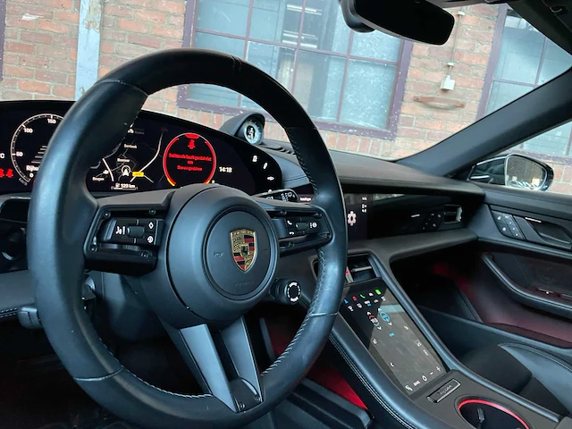 Porsche taycan 4s cross turismo (sport chrono) 93 kwh 571pk 2021 - afbeelding 29 van  45