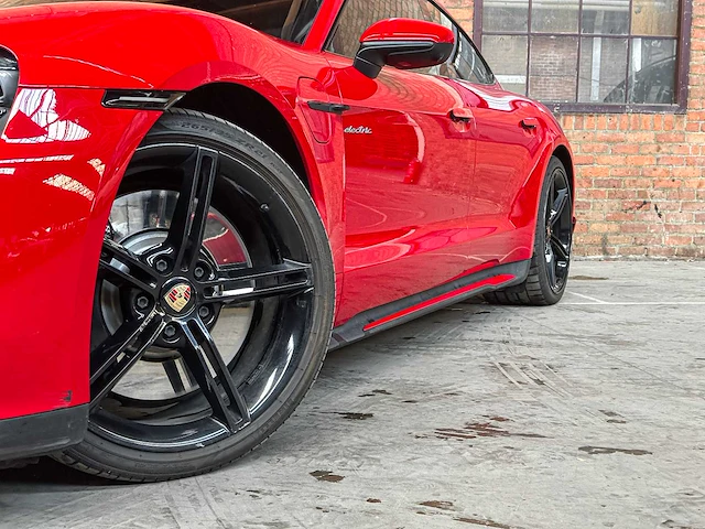 Porsche taycan 4s performance 84kwh 489pk 2021 (origineel-nl + 1e eigenaar)(sport design + sport chrono), k-789-nf - afbeelding 23 van  55