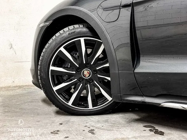 Porsche taycan cross turismo 4 93 kwh 381pk 2021 orig-nl, n-035-vj - afbeelding 17 van  55