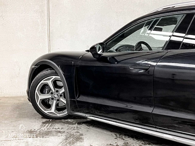 Porsche taycan cross turismo 4 93 kwh 381pk 2021 (origineel-nl), n-597-hk - afbeelding 11 van  76