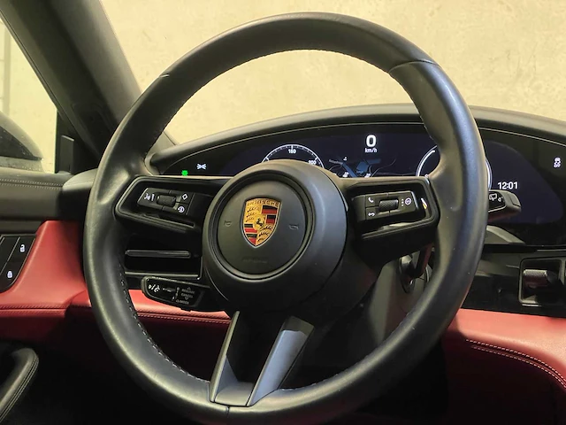 Porsche taycan cross turismo 4 93 kwh 381pk 2021 (origineel-nl), n-597-hk - afbeelding 18 van  76