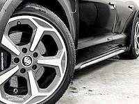 Porsche taycan cross turismo 4 93 kwh 381pk 2021 (origineel-nl), n-597-hk - afbeelding 34 van  76
