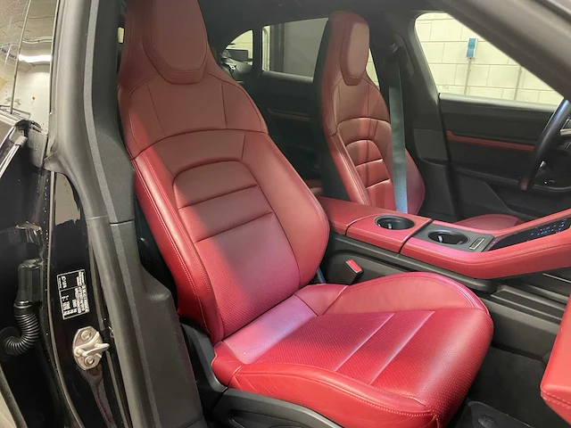 Porsche taycan cross turismo 4 93 kwh 381pk 2021 (origineel-nl), n-597-hk - afbeelding 64 van  76