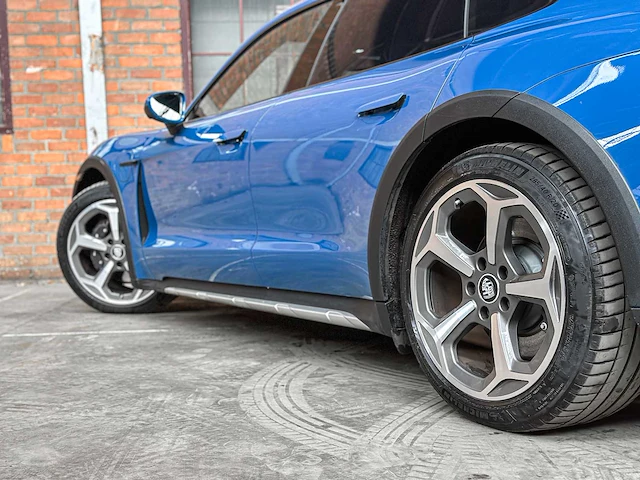 Porsche taycan cross turismo 4 93 kwh 381pk 2022, r-651-pt - afbeelding 17 van  67