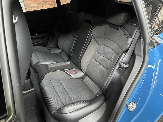 Porsche taycan cross turismo 4 93 kwh 381pk 2022, r-651-pt - afbeelding 47 van  67