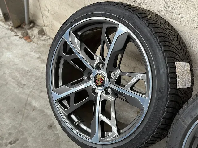 Porsche taycan cross turismo 4 93kwh 381pk sport-chrono org-nl, l-175-sf - afbeelding 95 van  97