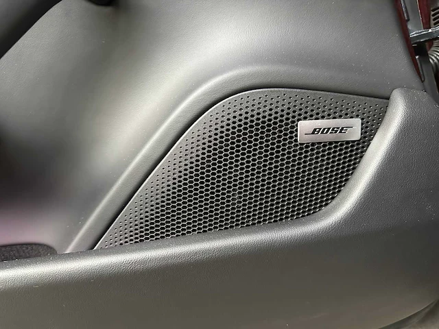 Porsche taycan cross turismo 4s 93 kwh 571pk 2021 sport-chrono (origineel-nl + 1e eigenaar), nl-kenteken - afbeelding 24 van  51