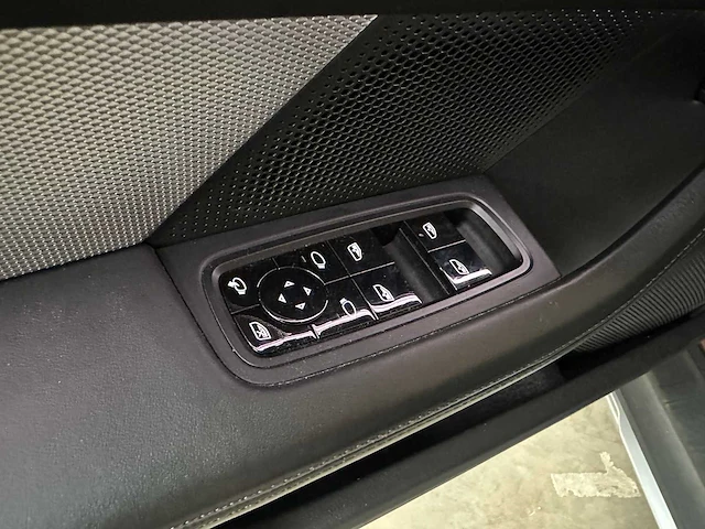 Porsche taycan cross turismo 4s 93 kwh 571pk 2021 sport-chrono (origineel-nl + 1e eigenaar), nl-kenteken - afbeelding 39 van  51