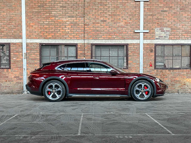 Porsche taycan cross turismo 4s 93 kwh 571pk 2021 sport-chrono (origineel-nl + 1e eigenaar), nl-kenteken - afbeelding 50 van  51