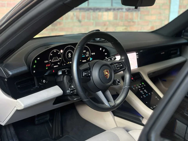 Porsche taycan cross turismo 4s 93 kwh sport-chrono 571pk 2021 (origineel-nl + 1e eigenaar), nl-kenteken - afbeelding 26 van  74