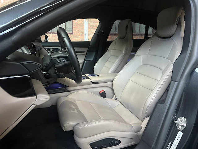 Porsche taycan cross turismo 4s 93 kwh sport-chrono 571pk 2021 (origineel-nl + 1e eigenaar), nl-kenteken - afbeelding 62 van  74