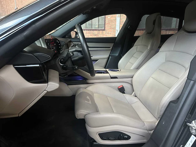 Porsche taycan cross turismo 4s 93 kwh sport-chrono 571pk 2021 (origineel-nl + 1e eigenaar), nl-kenteken - afbeelding 63 van  74