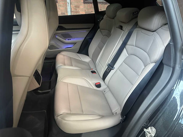 Porsche taycan cross turismo 4s 93 kwh sport-chrono 571pk 2021 (origineel-nl + 1e eigenaar), nl-kenteken - afbeelding 64 van  74