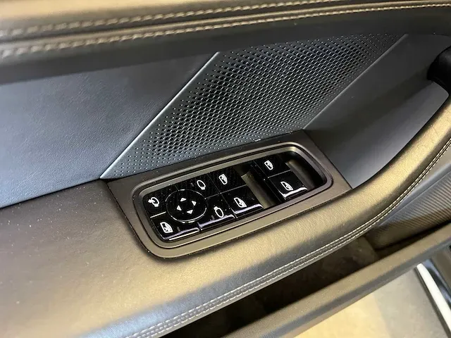Porsche taycan turbo 93 kwh 680pk 2020 sport-chrono, x-367-bl - afbeelding 68 van  89