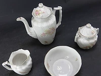 Porseleinen koffiestel - afbeelding 4 van  5