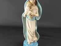 Porseleinen madonna met kind - afbeelding 1 van  5
