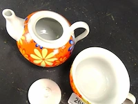 Porseleinen tea-for-one - afbeelding 3 van  5