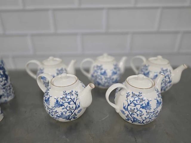 Porseleinen theepot inclusief 4 x theekop (5x) - afbeelding 2 van  4