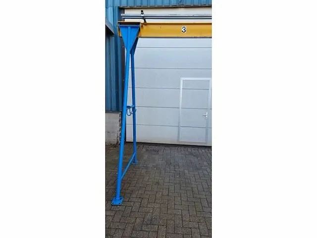 Portaalkraan 250 kg - afbeelding 4 van  5