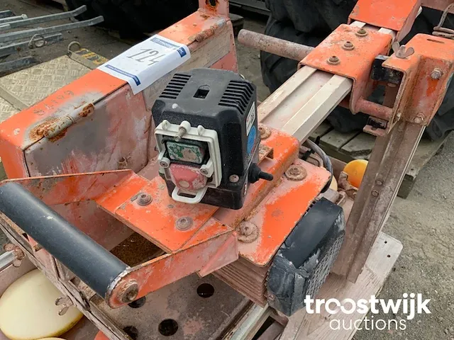 Portable steenzaagmachine - afbeelding 4 van  6