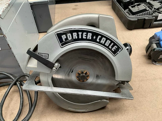 Porter cable 368-1 handcirkelzaagmachine - afbeelding 1 van  6
