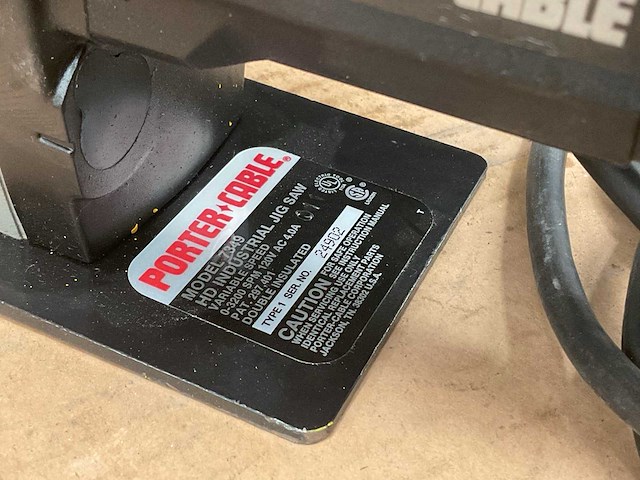 Porter cable 7349 decoupeerzaag - afbeelding 5 van  5