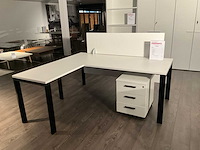 Portico hoekbureau met ladeblok - afbeelding 4 van  7