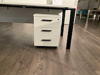 Portico hoekbureau met ladeblok - afbeelding 5 van  7