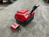 Portotecnica lion 600e zelfrijdende veegmachine - afbeelding 3 van  9
