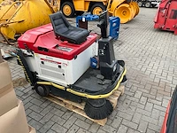 Portotecnica lion plus 9500 me elektrische straatveegmachine - afbeelding 8 van  14