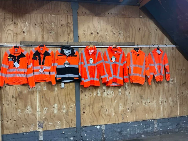 Portwest hydrowear werkjas (7x) - afbeelding 1 van  8