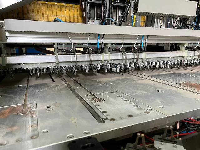 Posalux - 2001 - us 3600 - elektronica cnc-boormachine - afbeelding 14 van  16