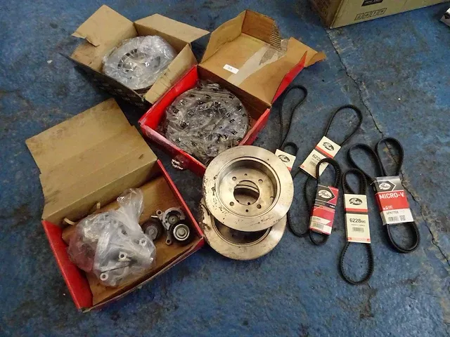 Post auto onderdelen - afbeelding 1 van  1