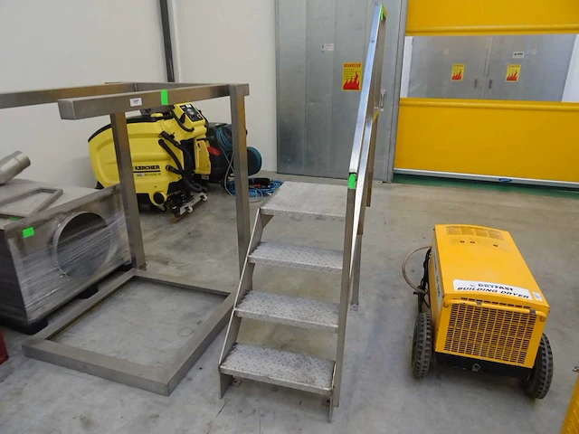 Post rvs materiaal - afbeelding 2 van  5