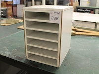 Postbak met zes vakken. afmeting 26 x 32 x 37 - afbeelding 1 van  1