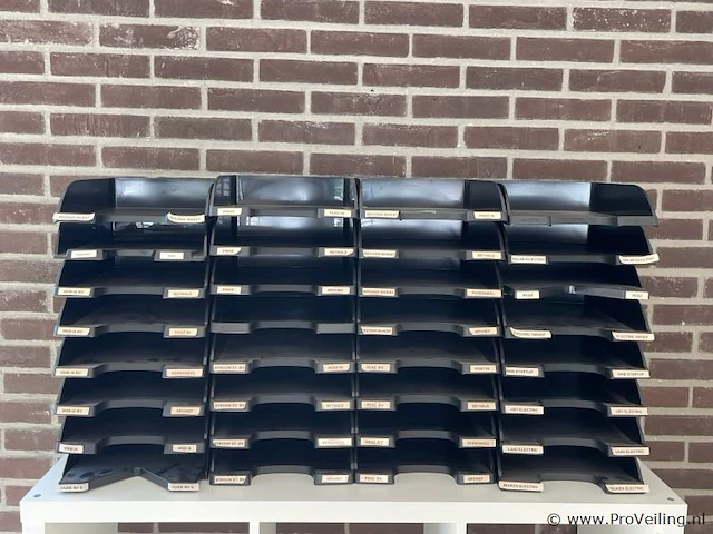 Postbakjes - 32 stuks - afbeelding 1 van  2