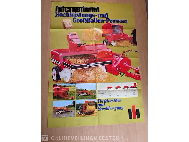 Poster international, hochleistungs- und grobbalen-pressen - afbeelding 1 van  5