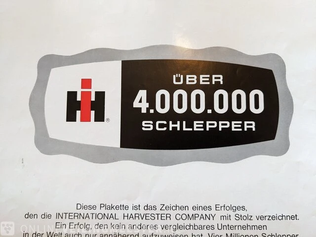 Poster international, uber 4.000.000 schlepper - afbeelding 3 van  5