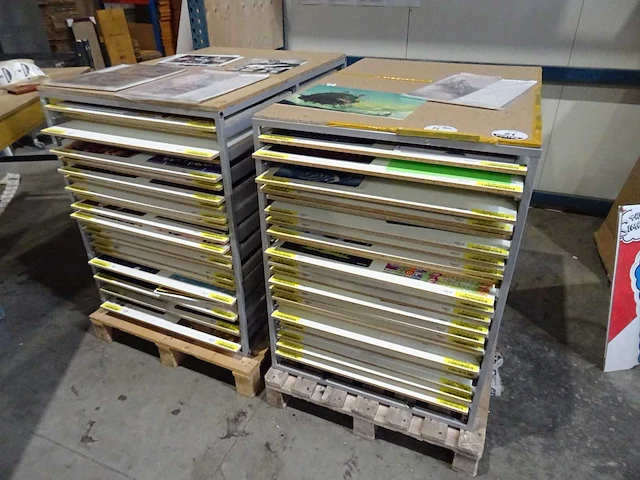 Posterstelling (2x) - afbeelding 1 van  3