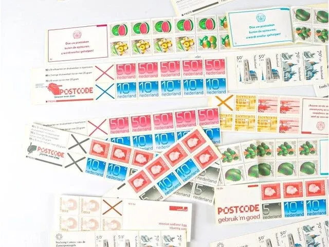 Postfrisse collectie postzegelboekjes - afbeelding 10 van  12