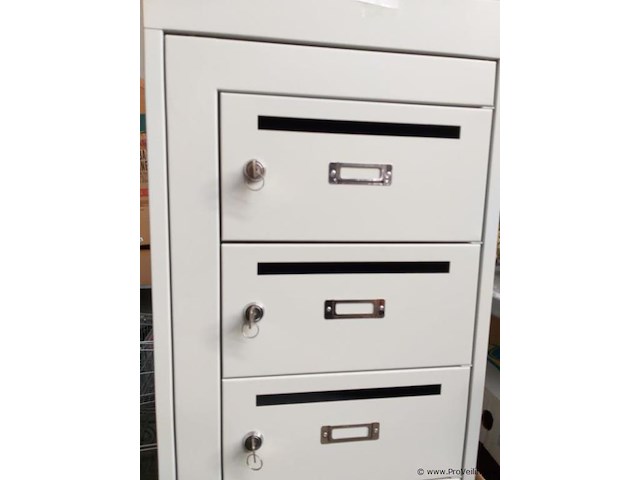 Postlockerkast - 180 x 40 x 50 cm - 10 vakken - afbeelding 2 van  5