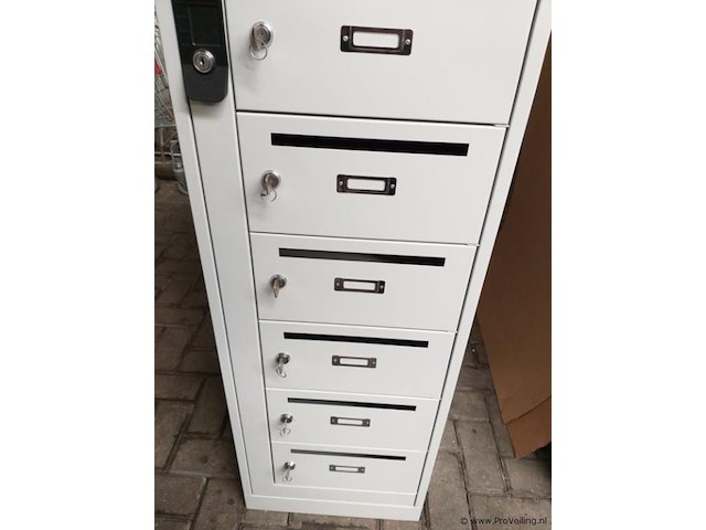 Postlockerkast - 180 x 40 x 50 cm - 10 vakken - afbeelding 3 van  5